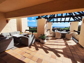 15 First line Penthouse with wonderful seaview near Duquesa Golf Manilva Andalucia